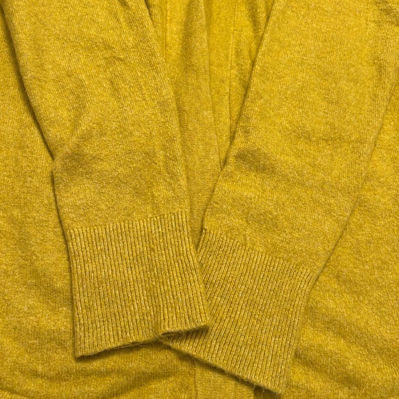 Loft yellow gold cardigan size XL - Picture 8 of 8